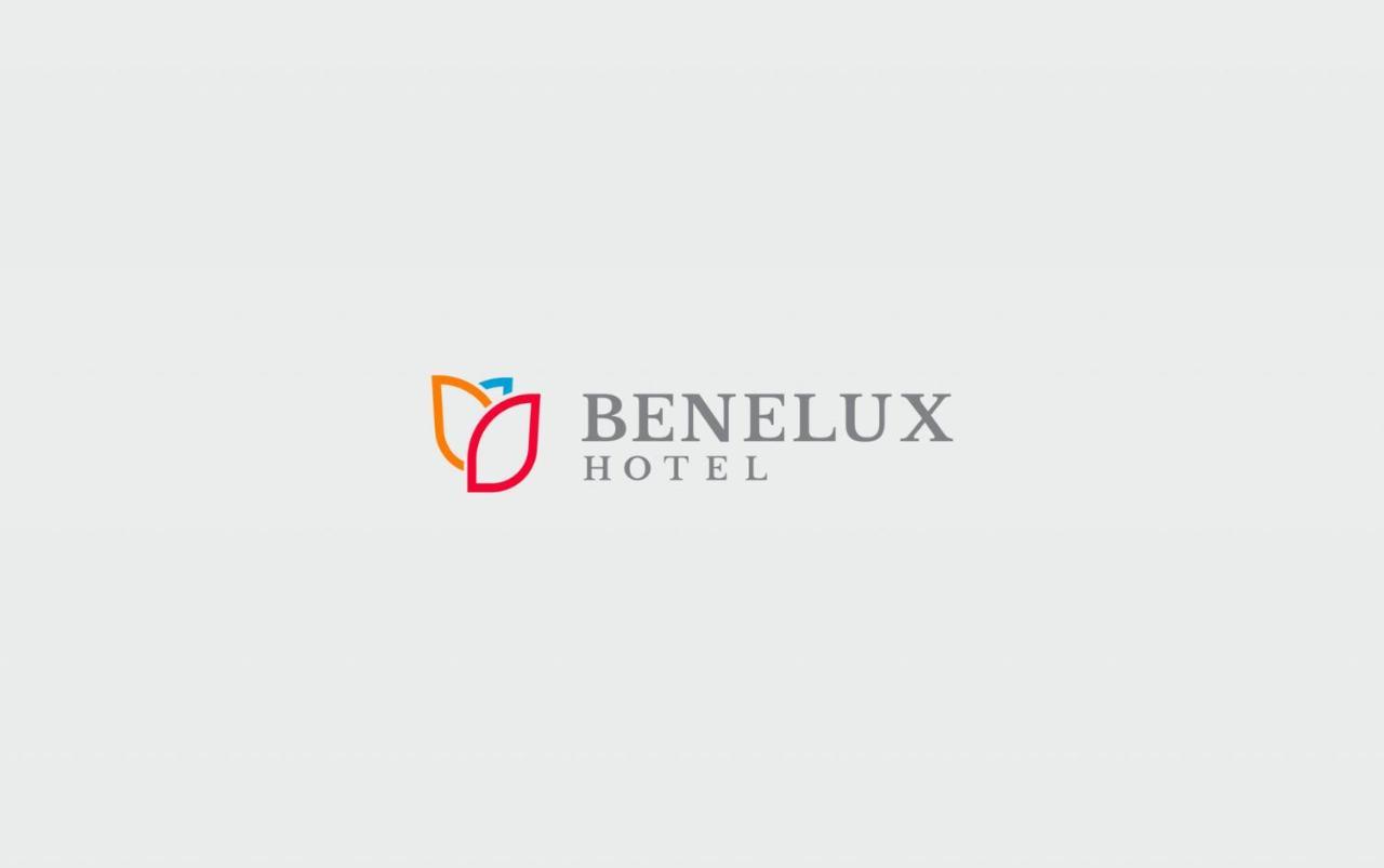 Benelux Hotel Печ Екстериор снимка